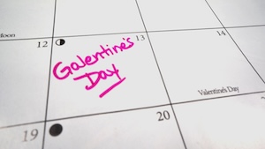 galentines day for single people on valentines day